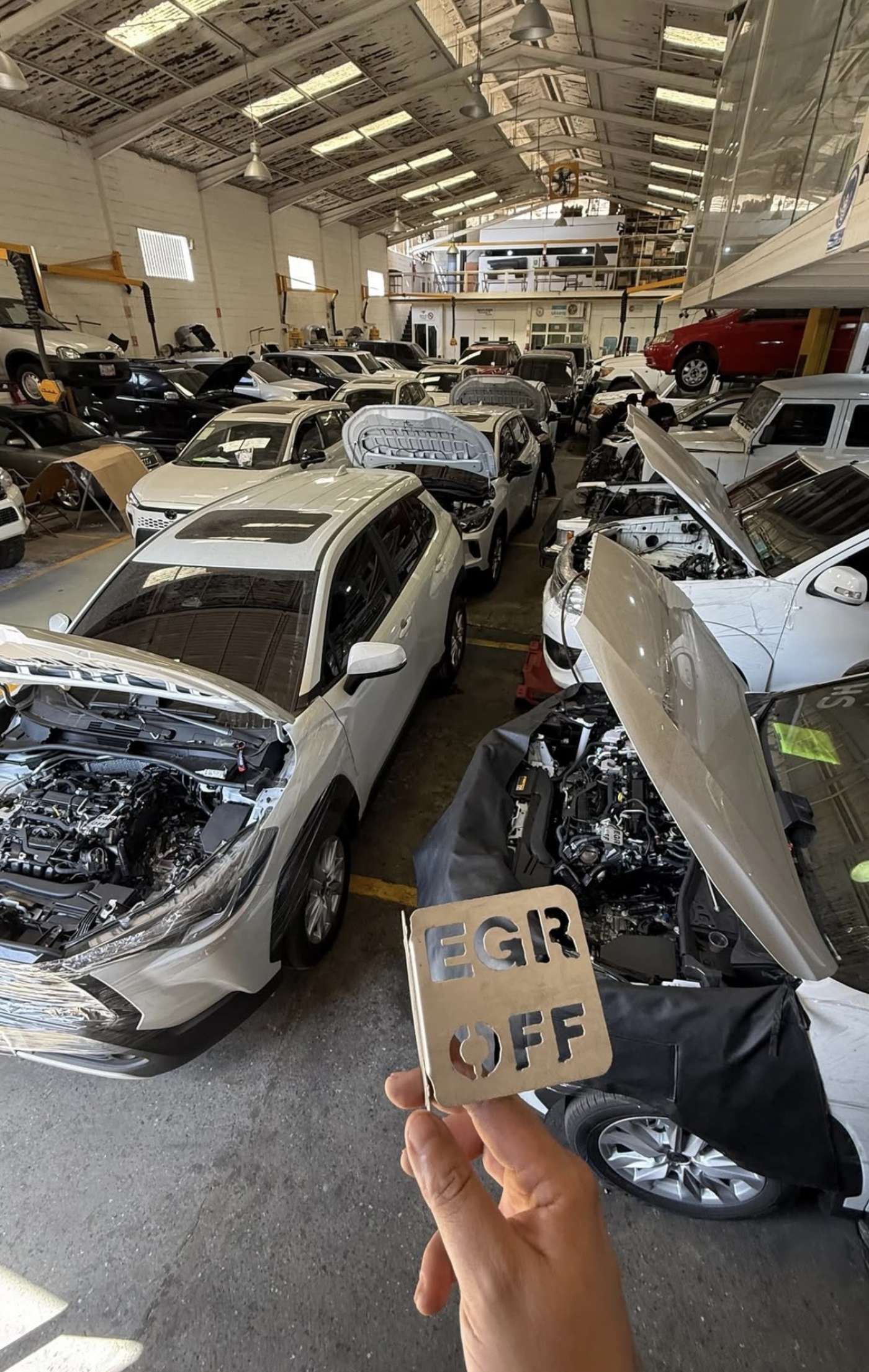 Trabajo automotriz presentado en la web de Valentino Motors